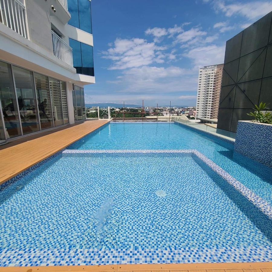 Inspiria Abreeza Davao 아파트 호텔 외부 사진